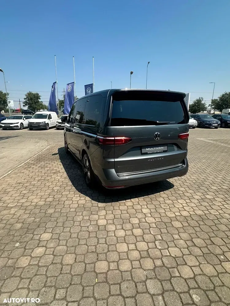 Volkswagen Multivan 2.0 TDI DSG 110KW Style — imagine 6