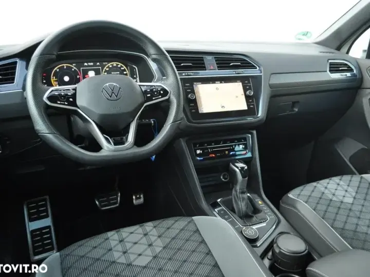 Volkswagen Tiguan II 2.0 TDI SCR 4MOTION DSG R-Line