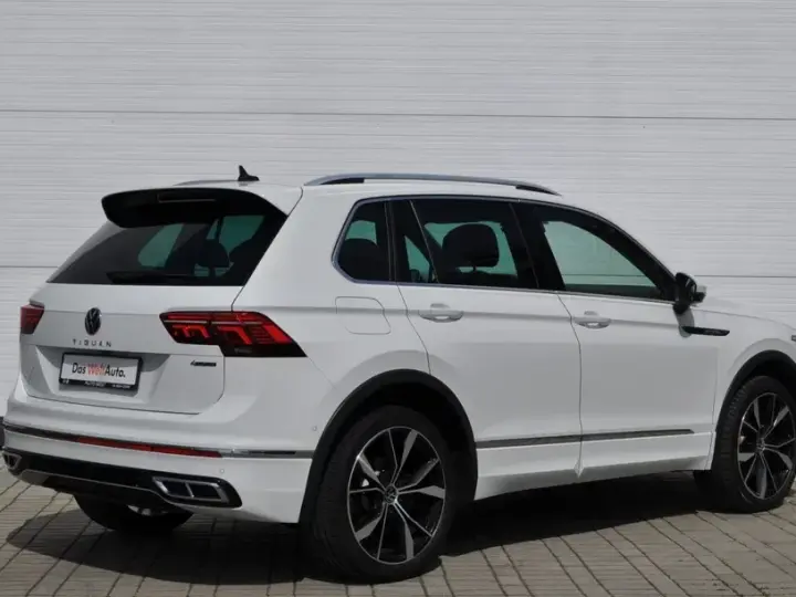 Volkswagen Tiguan II 2.0 TDI SCR 4MOTION DSG R-Line