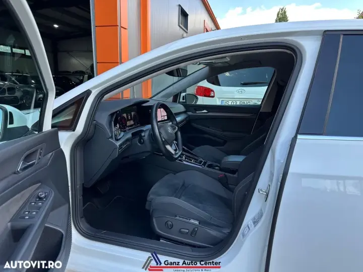 Volkswagen Golf VIII 2.0 TDI 150CP DSG Style