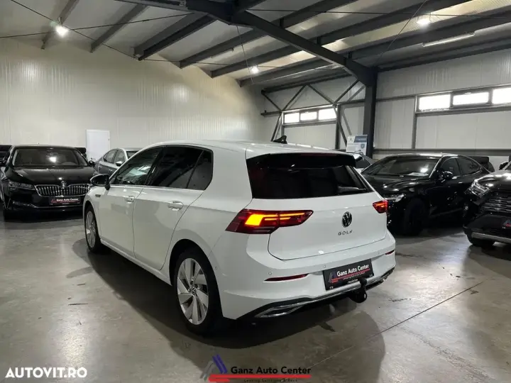 Volkswagen Golf VIII 2.0 TDI 150CP DSG Style