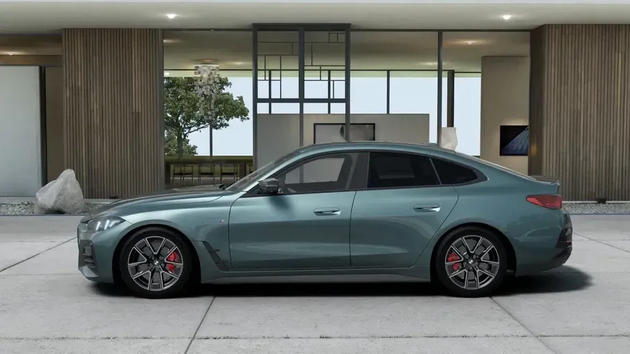 BMW M4 M440i xDrive AT MHEV — imagine 4