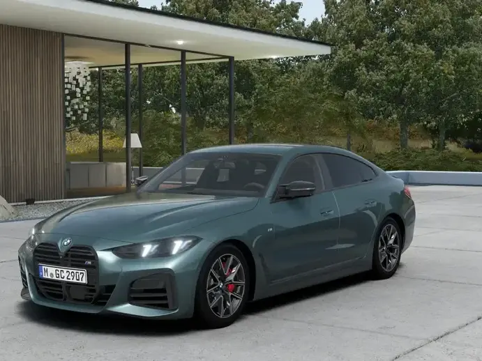 BMW M4 M440i xDrive AT MHEV