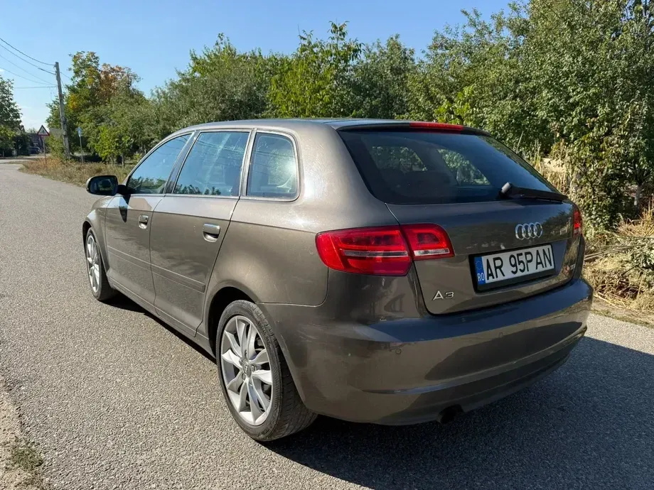 Audi A3 Sportback 8P — imagine 5