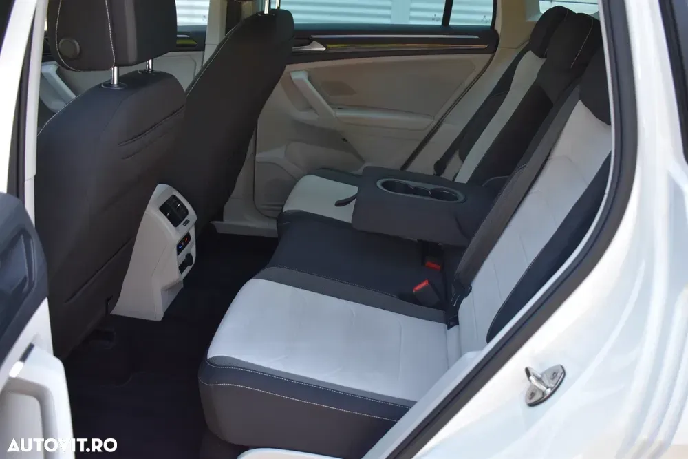 Volkswagen Tiguan II 2.0 TDI SCR 4MOTION DSG Elegance — imagine 6
