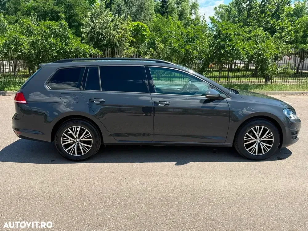 Volkswagen Golf VII 1.6 TDI DPF BMT DSG Trendline — imagine 5