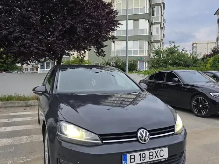 Volkswagen Golf VII 1.6 TDI DSG BMT Highline