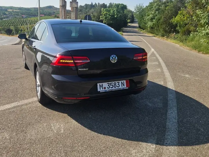 Volkswagen Passat B8 1.6 TDI Comfortline