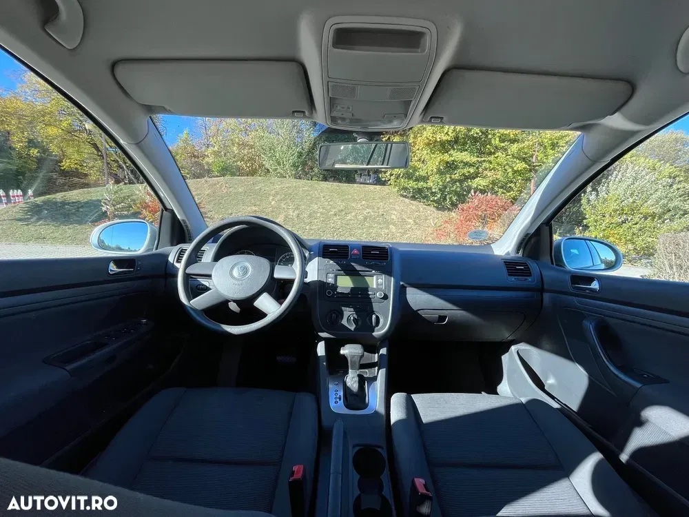 Volkswagen Golf V 1.6 Automatik Trendline — imagine 6