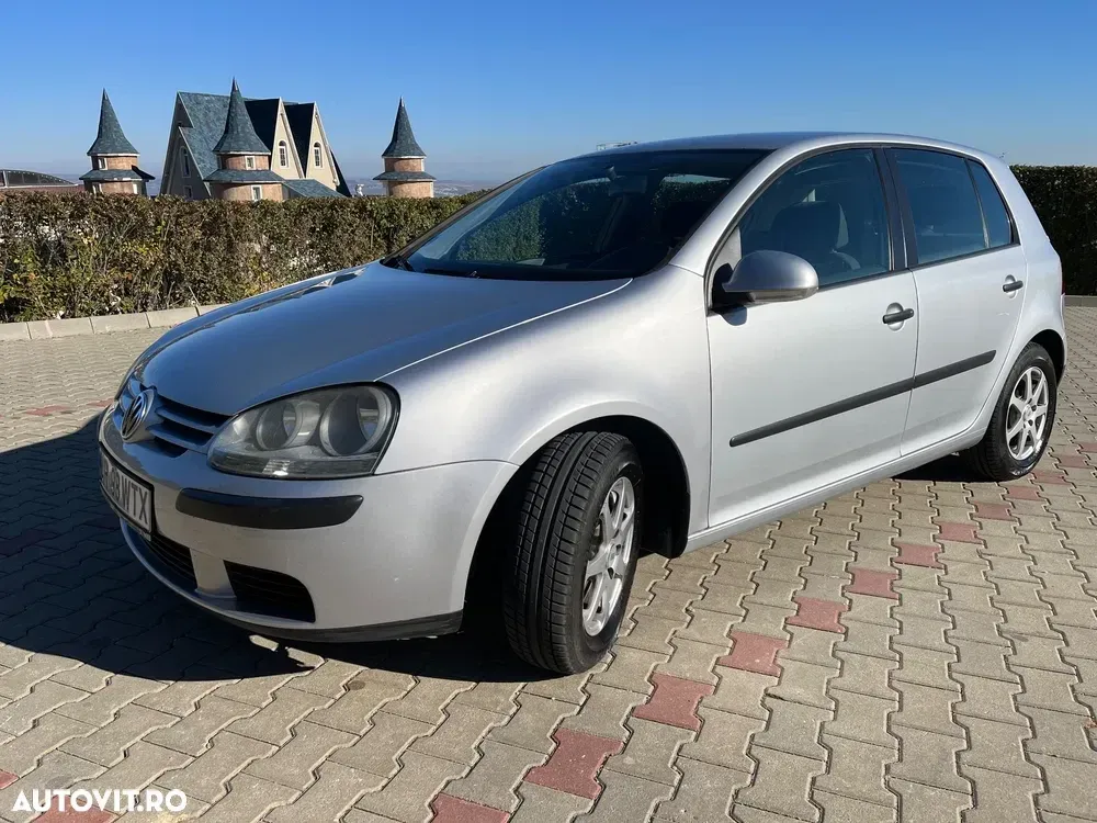 Volkswagen Golf V 1.6 Automatik Trendline — imagine 2