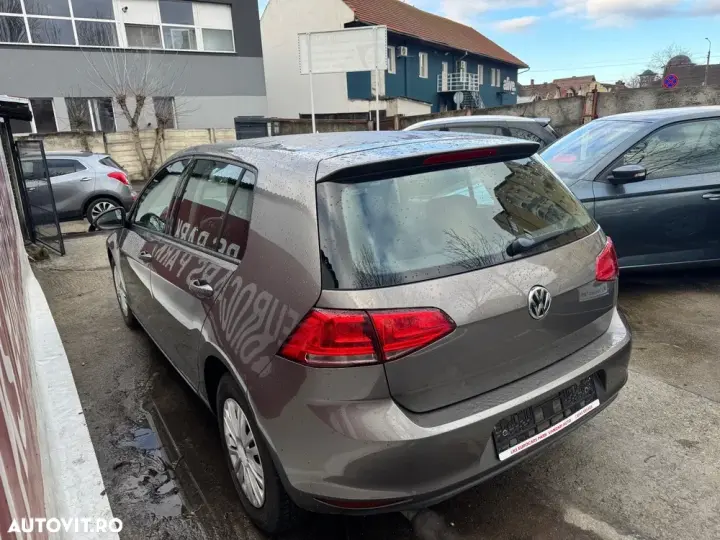 Volkswagen Golf VII 1.2 TSI BlueMotion Technology Highline