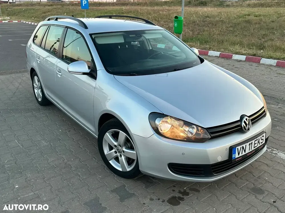 Volkswagen Golf VI 1.6 TDI BlueMotion Technology Trendline — imagine 3