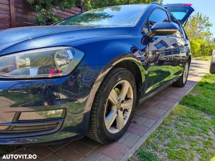 Volkswagen Golf VII