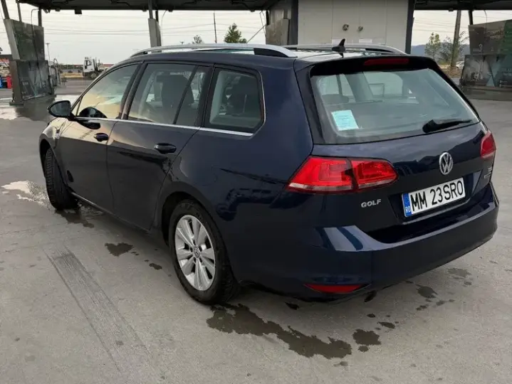 Volkswagen Golf VII