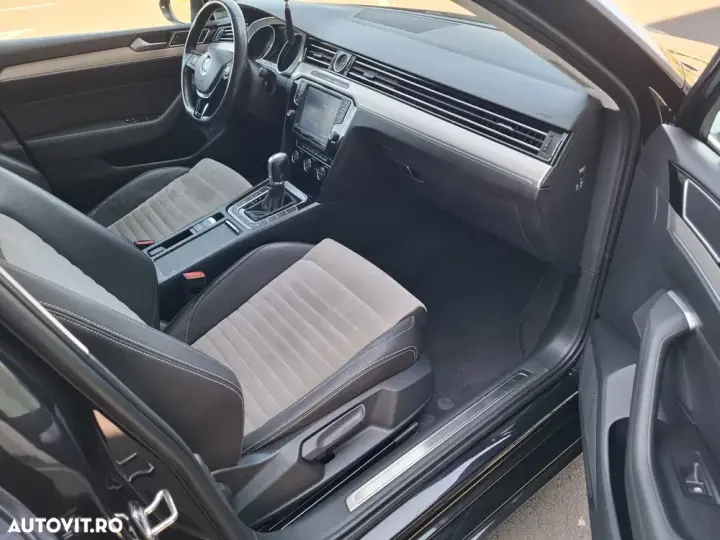 Volkswagen Passat B8 2.0 TDI DSG Highline