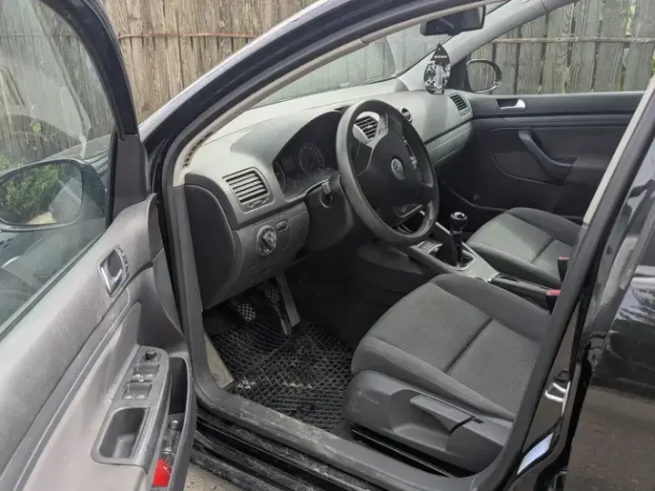 Volkswagen Golf V