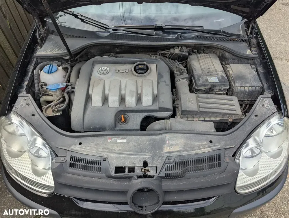 Volkswagen Golf V — imagine 2