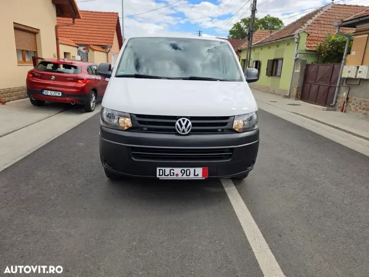 Volkswagen Transporter T5 2.0 84 kW KR
