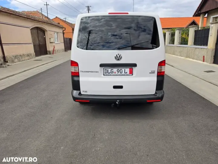 Volkswagen Transporter T5 2.0 84 kW KR