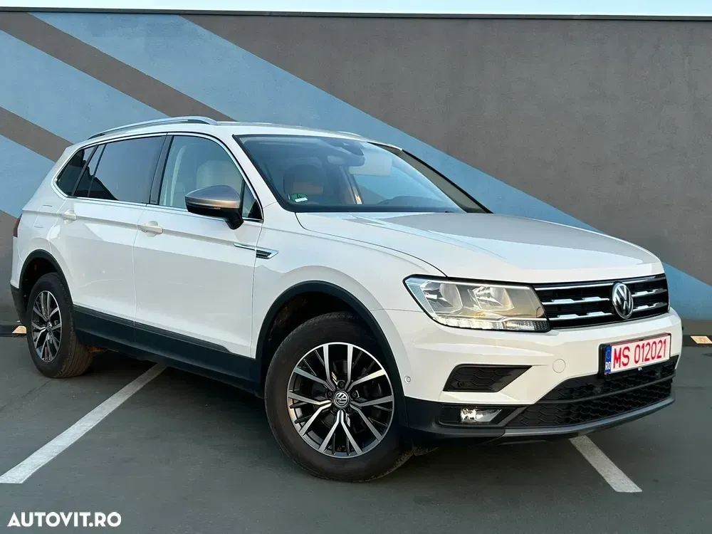 Volkswagen Tiguan II 2.0 TDI SCR DSG Comfortline — imagine 4