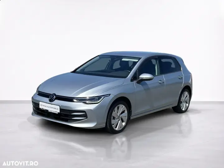 Volkswagen Golf VIII 1.5 eTSI DSG MHEV Advanced