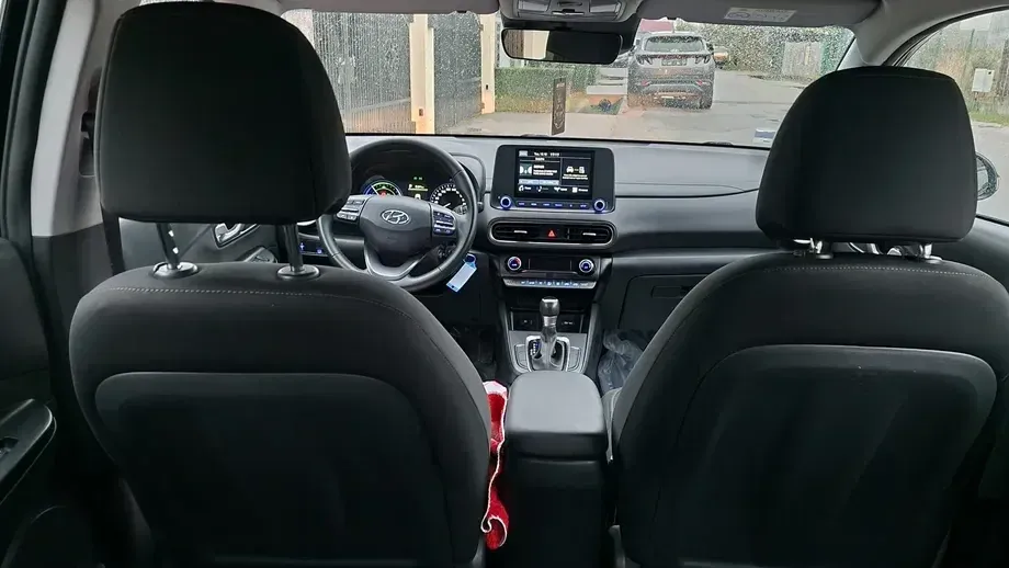 Hyundai Kona 1.6 GDI 141 CP 2WD 6DCT Highway — imagine 6