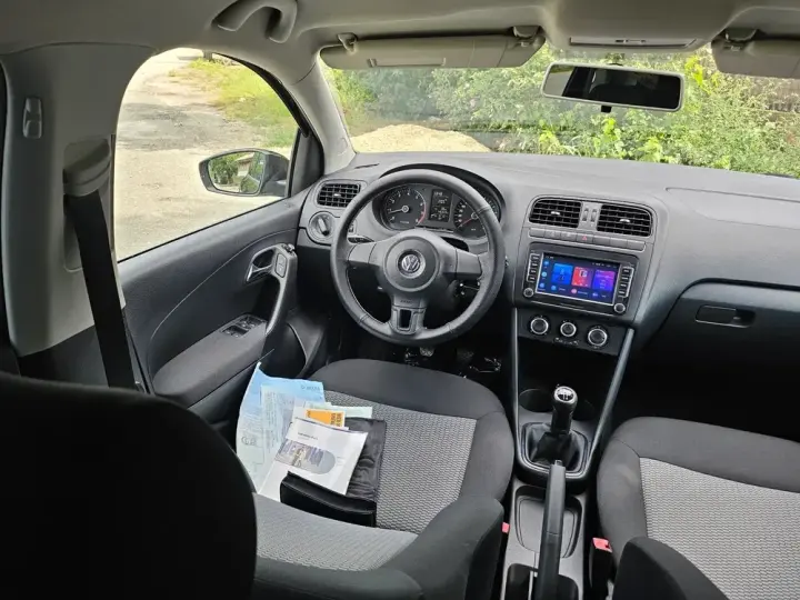 Volkswagen Polo V