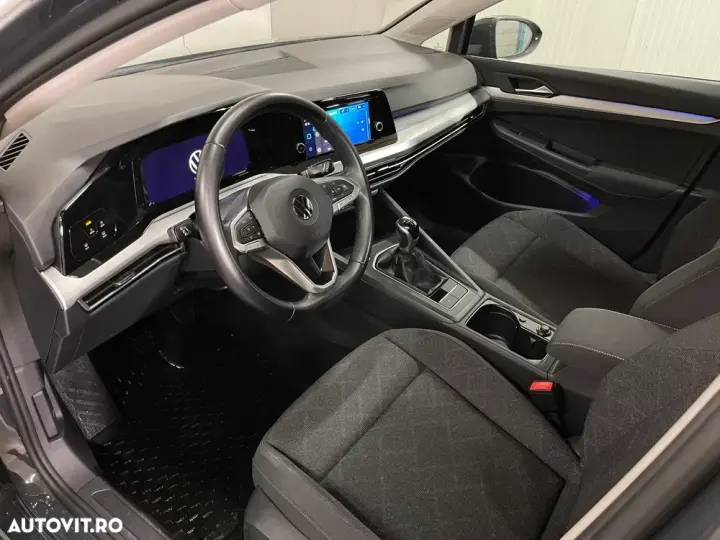 Volkswagen Golf VIII 1.0 TSI Life