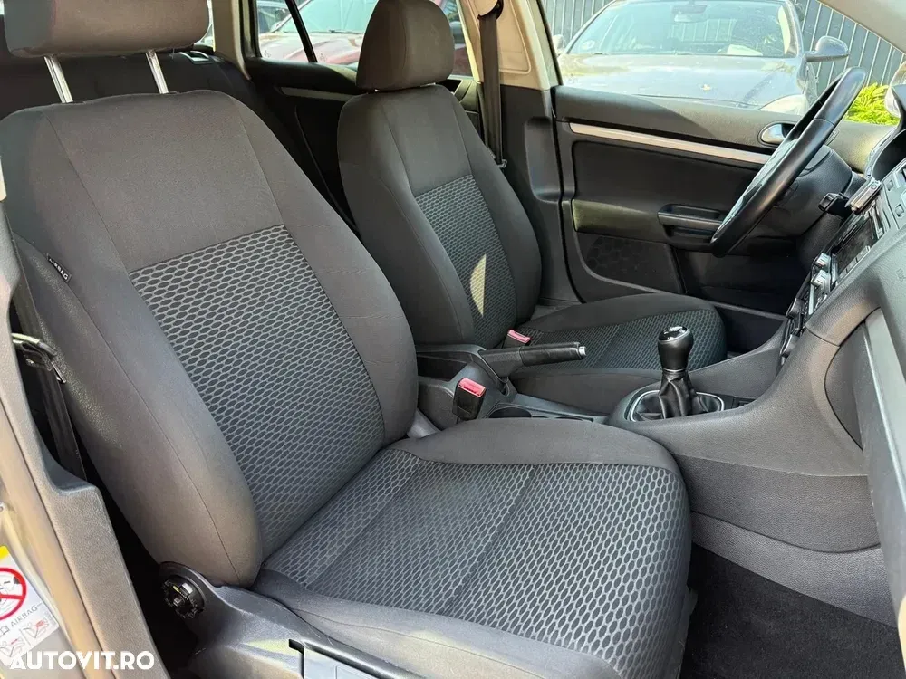 Volkswagen Golf — imagine 6