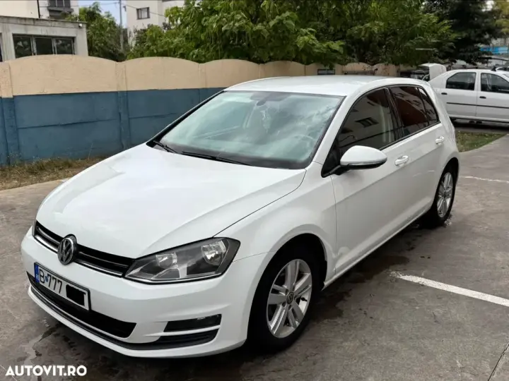 Volkswagen Golf VII 1.6 TDI BMT Comfortline