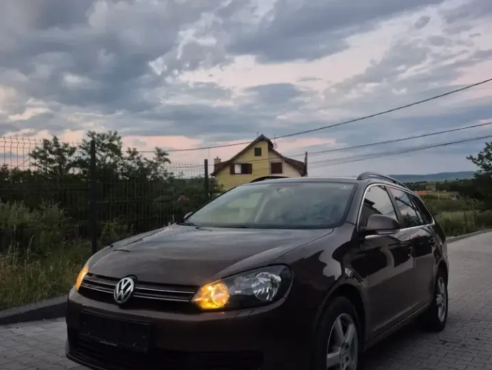 Volkswagen Golf VI 1.6 TDI DPF BlueMotion Technology move