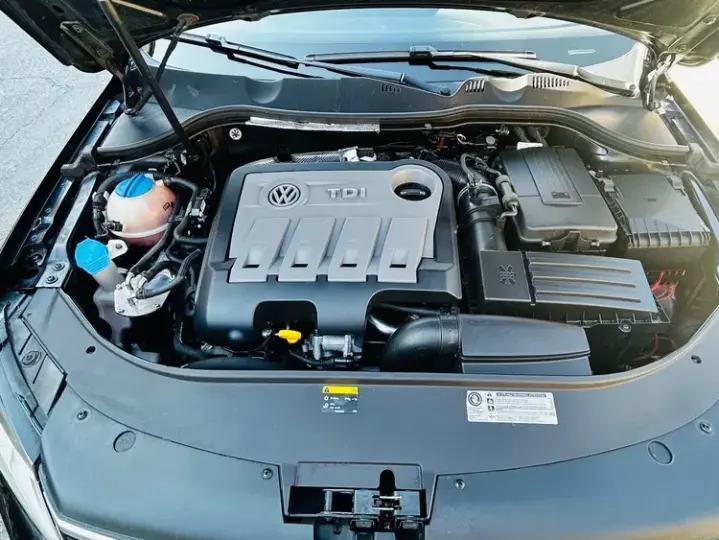 Volkswagen Passat B7 2.0 TDI BlueMotion Tehnology DSG Comfortline