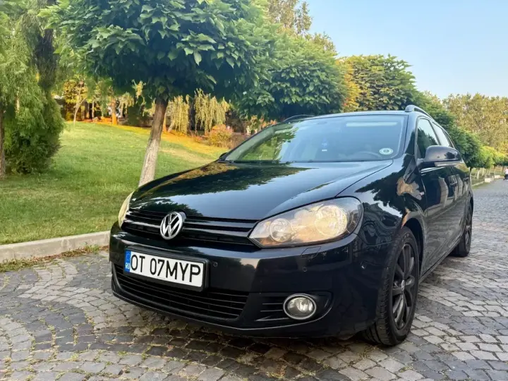 Volkswagen Golf VI 1.6 TDI DPF MATCH
