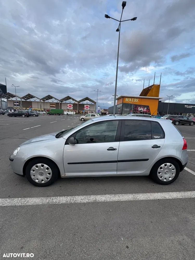 Volkswagen Golf V 1.4 Comfortline — imagine 2