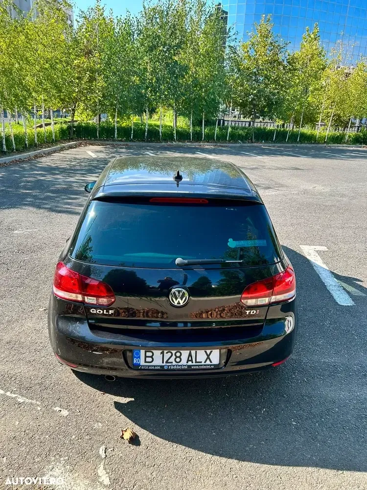 Volkswagen Golf VI 1.6 TDI DPF BlueMotion Technology Style — imagine 4