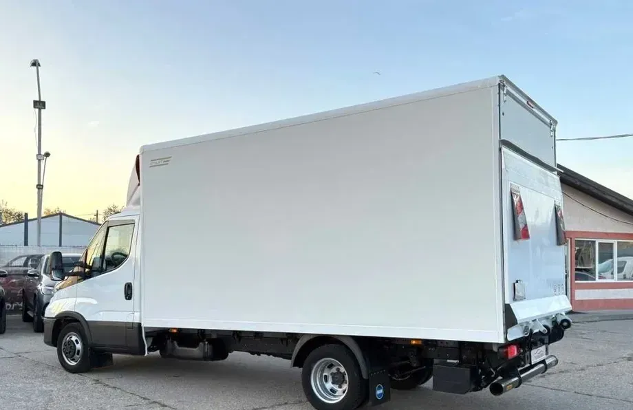 Iveco DAILY CU LIFT — imagine 5