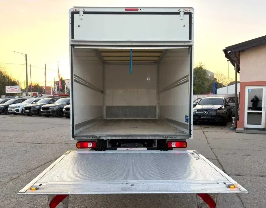 Iveco DAILY CU LIFT — imagine 13