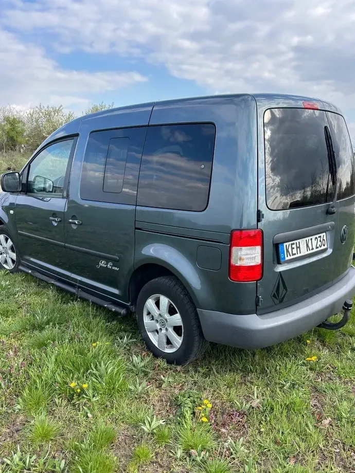 Volkswagen Caddy 1.9 DPF Familie — imagine 4