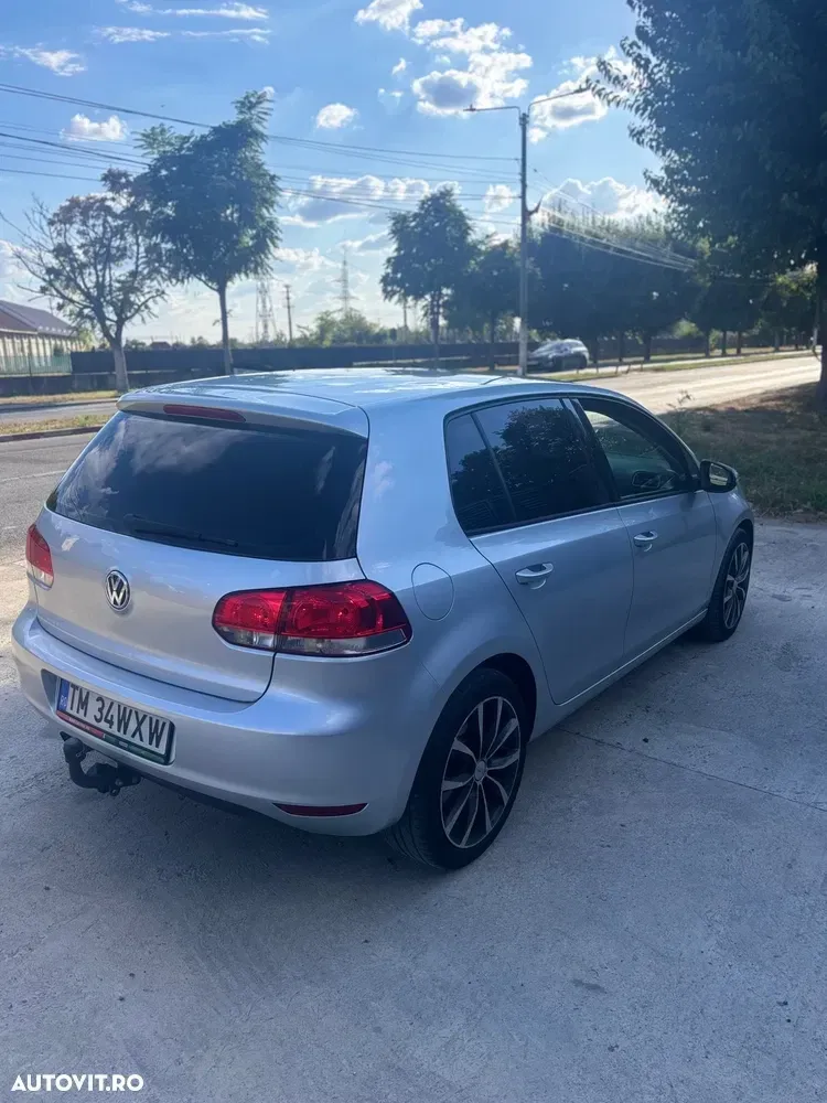 Volkswagen Golf 2.0 TDI Highline — imagine 6