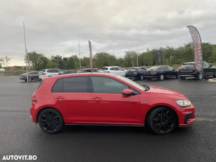 Volkswagen Golf VII 2.0 TSI GTI