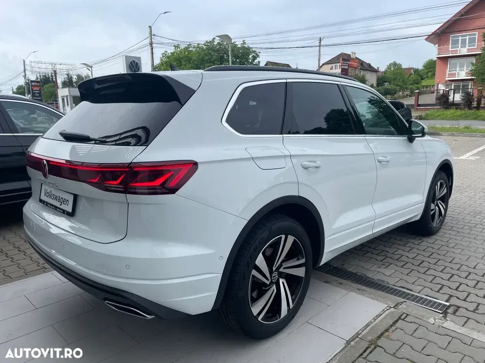 Volkswagen Touareg III V6 TDI 4MOTION Elegance — imagine 4