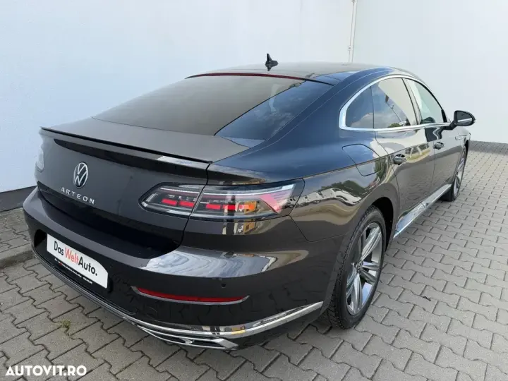 Volkswagen Arteon 2.0 TSI DSG R-Line