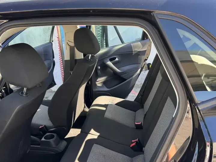 Volkswagen Polo V