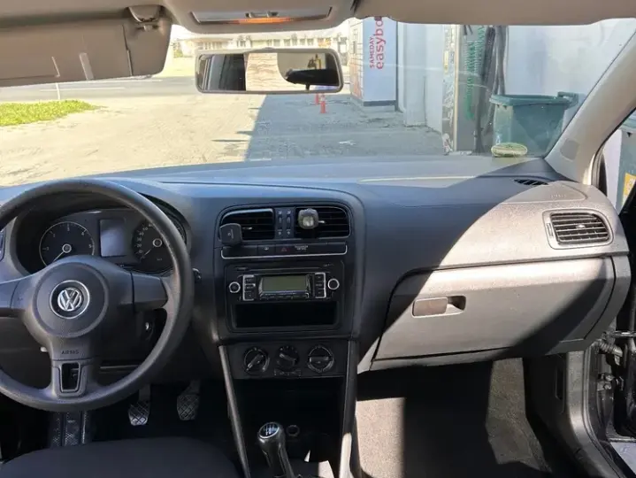 Volkswagen Polo V