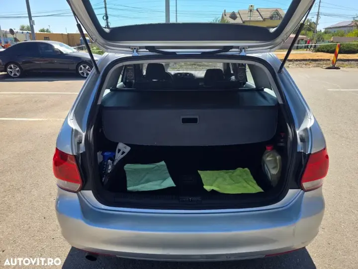 Volkswagen Golf VII 1.6 TDI DPF BlueMotion Technology Comfortline