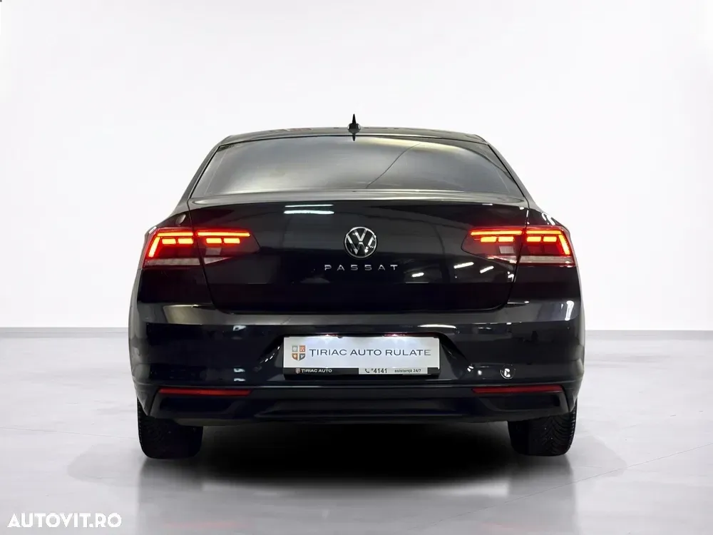 Volkswagen Passat — imagine 4
