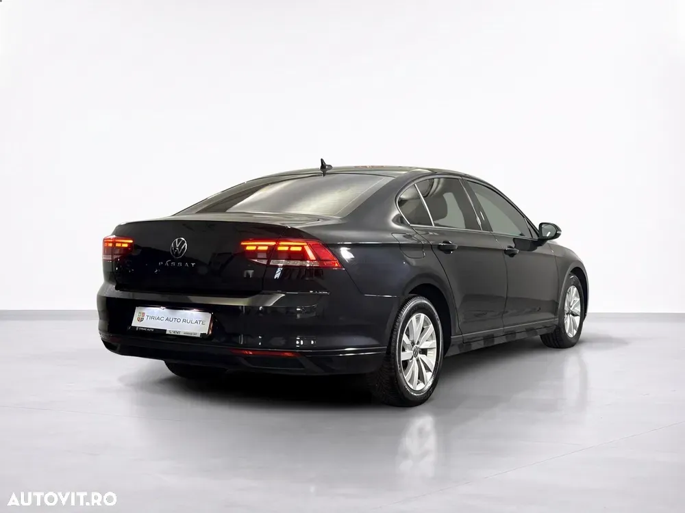 Volkswagen Passat — imagine 5