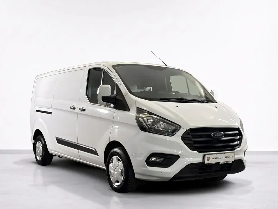 Ford Transit — imagine 7