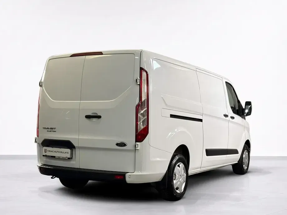 Ford Transit — imagine 5