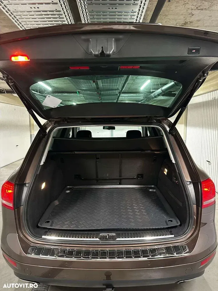 Volkswagen Touareg II 3.0 V6 TDI BMT — imagine 6